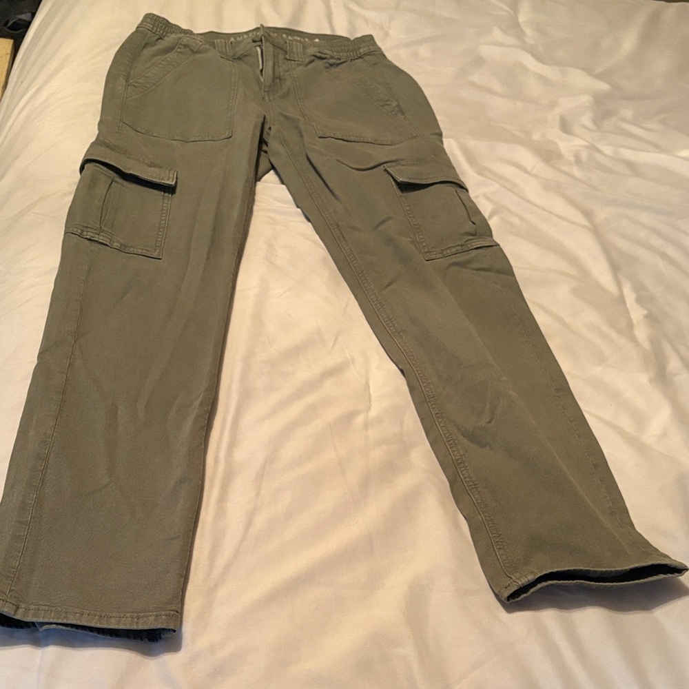 American Eagle Outfitters Olive Straight Leg Pants
